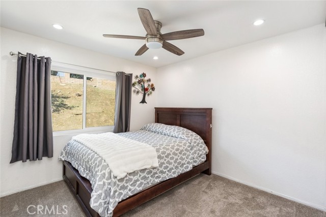 Detail Gallery Image 24 of 47 For 974 Nottingham, Corona,  CA 92880 - 4 Beds | 2/1 Baths