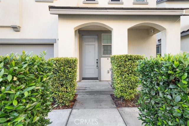 Detail Gallery Image 3 of 47 For 3126 E Painted Crescent St, Ontario,  CA 91762 - 3 Beds | 2/1 Baths