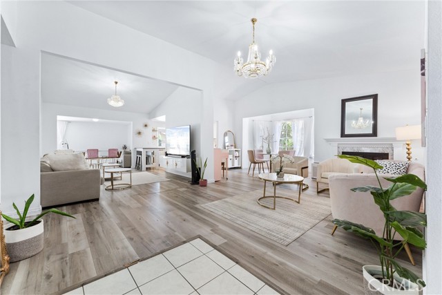 Detail Gallery Image 6 of 37 For 24162 Fordview, Lake Forest,  CA 92630 - 5 Beds | 2 Baths