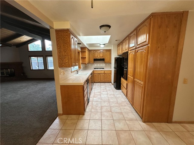 Detail Gallery Image 10 of 21 For 3746 Valle Vista, Chino Hills,  CA 91709 - 4 Beds | 2 Baths