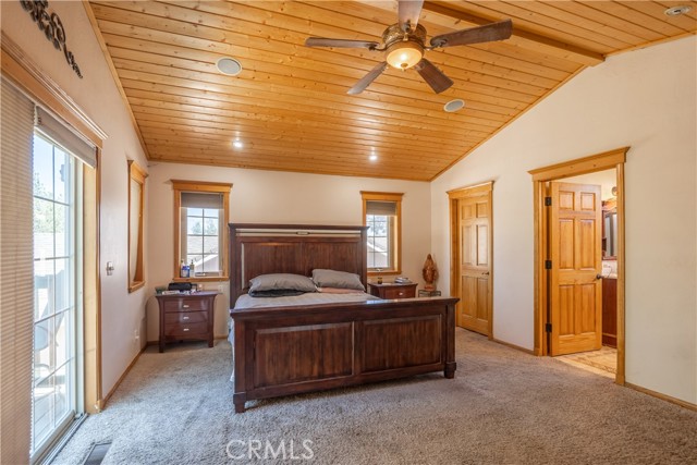 Detail Gallery Image 16 of 21 For 209 W Meadow Ln, Big Bear City,  CA 92314 - 3 Beds | 2 Baths