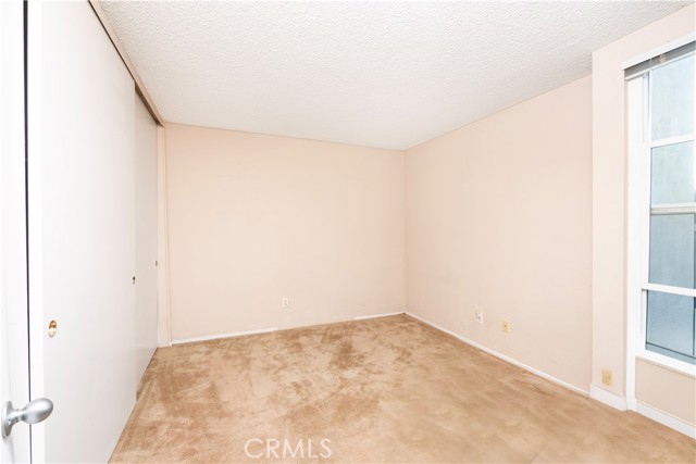 1150 W Phillips Street, Ontario CA: https://media.crmls.org/medias/3d73b63f-f4f1-42c9-8c27-a8e322a0bedb.jpg