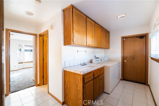 Detail Gallery Image 13 of 35 For 14032 Tioga St, Oak Hills,  CA 92344 - 4 Beds | 3 Baths