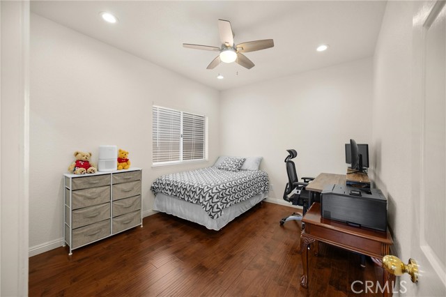4350 Bennington Court, Chino CA: https://media.crmls.org/medias/3d73d804-b2bd-409a-b8a4-6defe63495a5.jpg