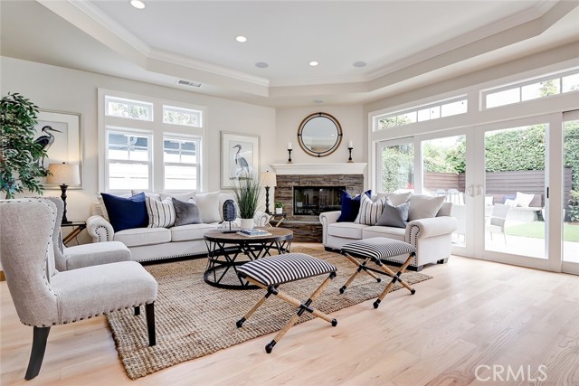 2408 Walnut Avenue, Manhattan Beach, California 90266, 5 Bedrooms Bedrooms, ,3 BathroomsBathrooms,Residential,Sold,Walnut,SB21207694