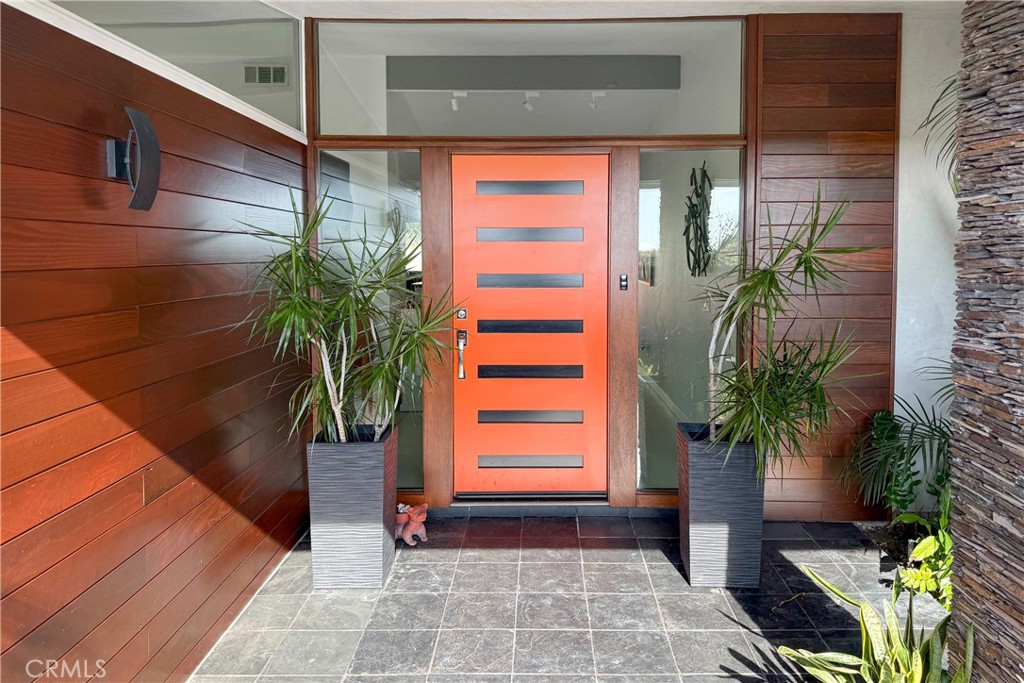 MLS #OC25249889 image #5