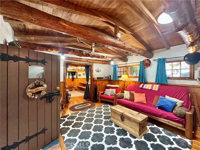 Detail Gallery Image 3 of 13 For 49 Ice House Canyon Rd, Mt Baldy,  CA 91759 - 1 Beds | 1 Baths