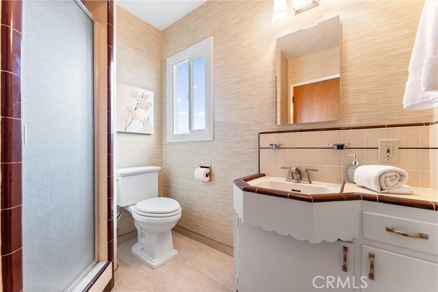 8333 Calmosa Avenue, Whittier CA: https://media.crmls.org/medias/3d771c42-d99d-4ab5-9a40-7b510a1e10f2.jpg