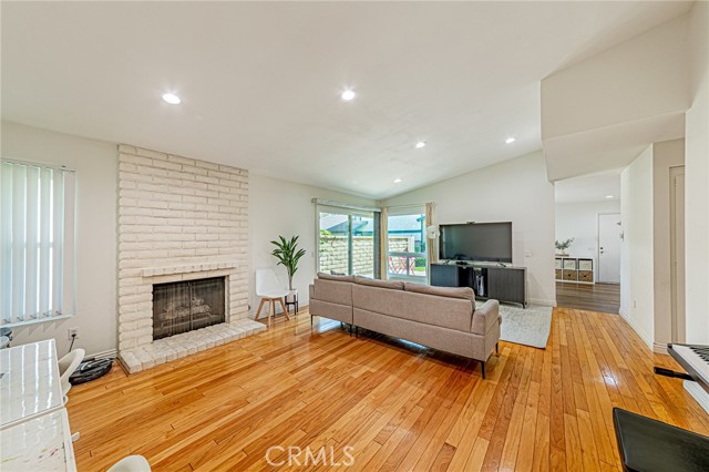 Detail Gallery Image 3 of 49 For 5359 Humboldt, Buena Park,  CA 90621 - 4 Beds | 2 Baths