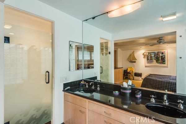 Detail Gallery Image 21 of 42 For 1 Buccaneer St #6,  Marina Del Rey,  CA 90292 - 3 Beds | 3 Baths