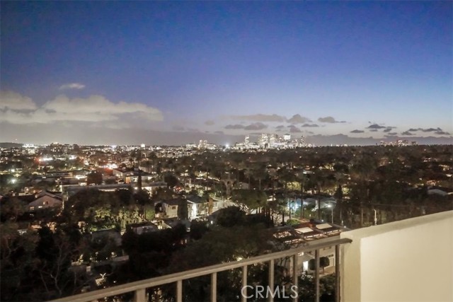 Detail Gallery Image 75 of 75 For 818 N Doheny Dr #908,  West Hollywood,  CA 90069 - 2 Beds | 2 Baths