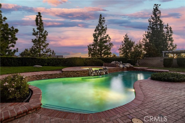 Detail Gallery Image 36 of 42 For 18148 Sandringham Ct, Porter Ranch,  CA 91326 - 5 Beds | 4/1 Baths