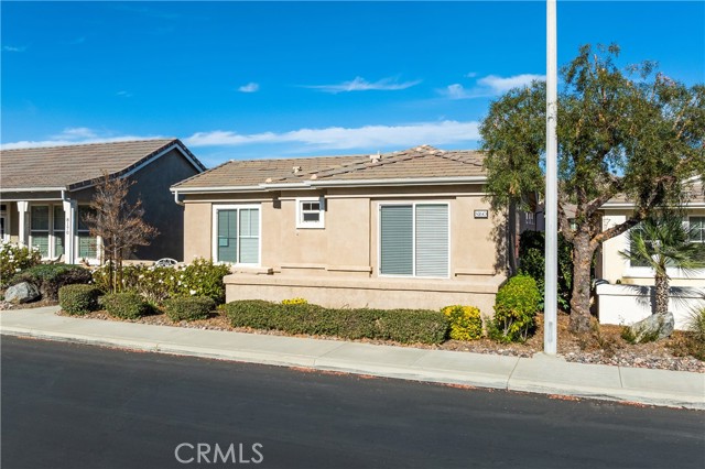 Detail Gallery Image 2 of 28 For 8160 Doral Ln, Hemet,  CA 92545 - 2 Beds | 2 Baths