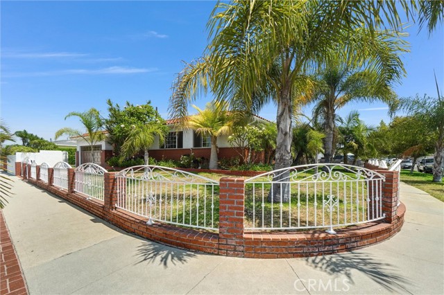 1104 Frigate, Wilmington CA: https://media.crmls.org/medias/3d796c14-18f7-430a-9afc-b84cde35a11f.jpg