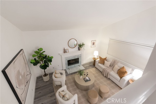 Detail Gallery Image 72 of 75 For 2205 Clark Ln a,  Redondo Beach,  CA 90278 - 3 Beds | 2/1 Baths