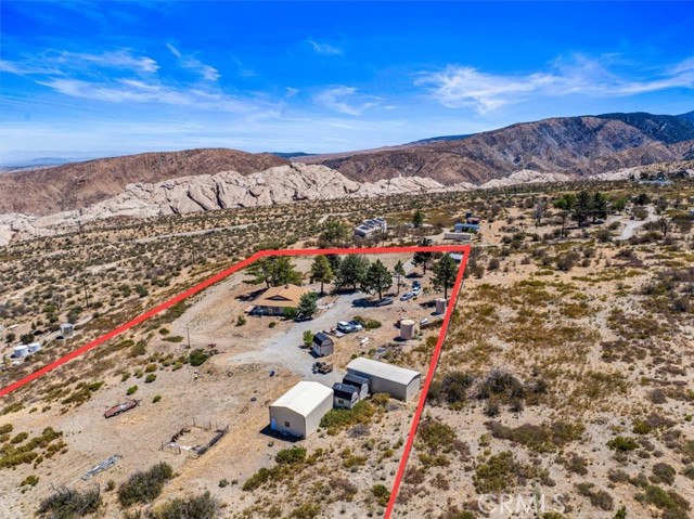 27811 Jubilee Run Road, Pearblossom CA: https://media.crmls.org/medias/3d7d2dd3-1387-422d-ad92-7ce1fdd97803.jpg