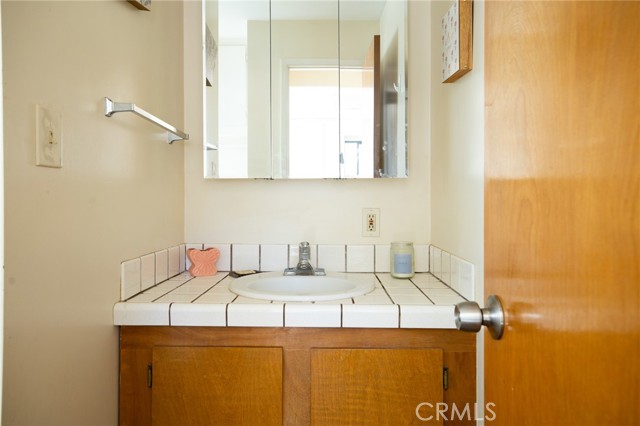 Detail Gallery Image 9 of 49 For 49 Berwick Ln, Oroville,  CA 95966 - 2 Beds | 1/1 Baths