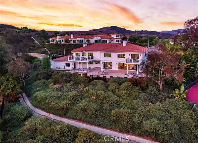 Detail Gallery Image 3 of 64 For 3010 Eminencia Del Norte, San Clemente,  CA 92673 - 6 Beds | 5/1 Baths