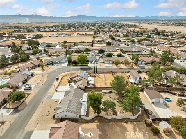 Detail Gallery Image 4 of 37 For 13468 Coachella Rd, Apple Valley,  CA 92308 - 3 Beds | 2 Baths