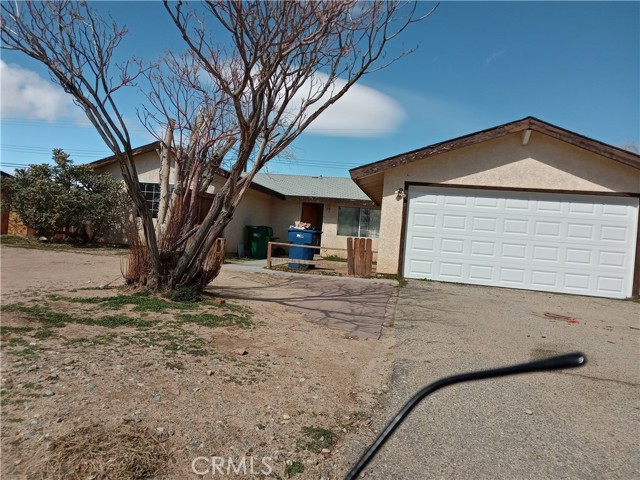 Detail Gallery Image 1 of 1 For 7489 California City Bld, California City,  CA 93505 - 3 Beds | 2 Baths