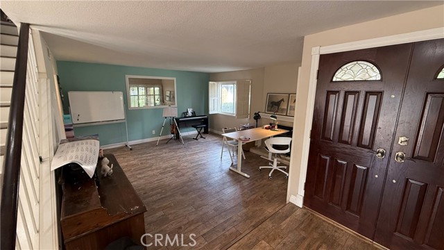 Detail Gallery Image 4 of 24 For 12608 George Reyburn Rd, Garden Grove,  CA 92845 - 3 Beds | 2/1 Baths
