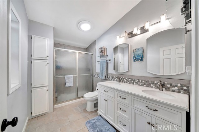 Detail Gallery Image 30 of 70 For 15111 Calle Los Elegantes, Green Valley,  CA 91390 - 3 Beds | 2 Baths