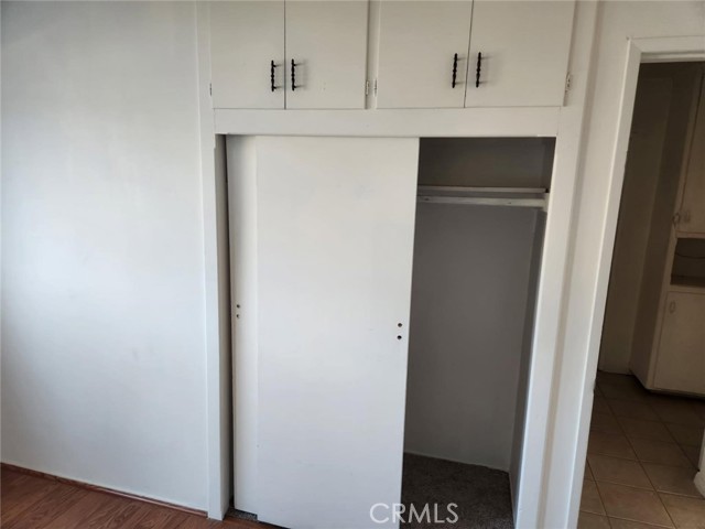 Detail Gallery Image 8 of 32 For 15718 1/2 Larch Ave, Lawndale,  CA 90260 - 4 Beds | 3 Baths