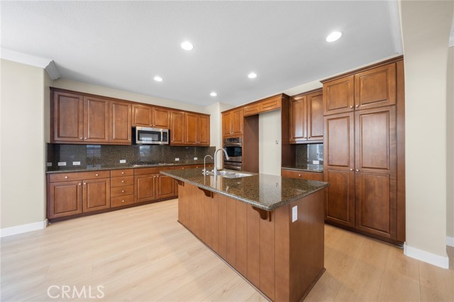 Detail Gallery Image 3 of 41 For 19911 Turin Ct, Yorba Linda,  CA 92886 - 3 Beds | 2/1 Baths