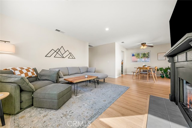 Detail Gallery Image 5 of 32 For 3139 Avenida Olmeda, Carlsbad,  CA 92009 - 2 Beds | 2 Baths