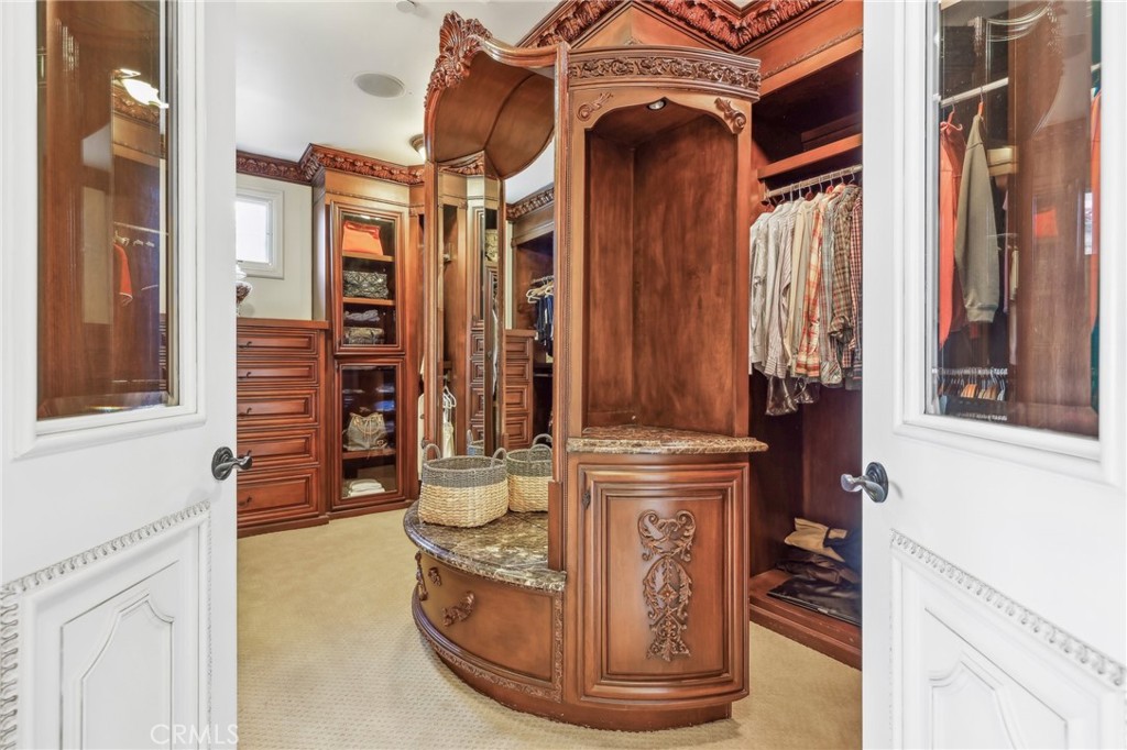 3d80997f 6d69 470b B3ec 7f82cf33f5be