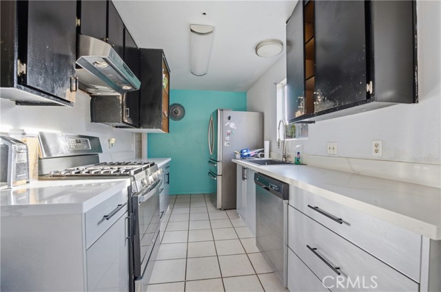 Detail Gallery Image 9 of 26 For 1423 Mountain Meadow, Oceanside,  CA 92056 - 2 Beds | 2 Baths