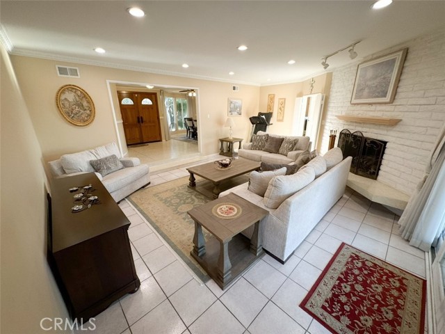 Detail Gallery Image 18 of 45 For 2651 Sleepy Hollow Pl, Glendale,  CA 91206 - 3 Beds | 2 Baths