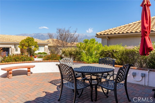 Detail Gallery Image 3 of 32 For 2204 Birdie Dr, Banning,  CA 92220 - 2 Beds | 2/1 Baths