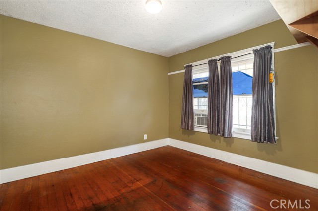 Detail Gallery Image 26 of 43 For 5008 S Van Ness Ave, Los Angeles,  CA 90062 - 3 Beds | 1 Baths