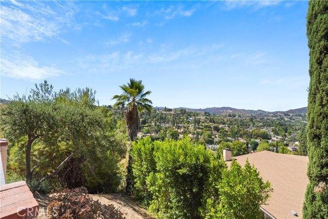 Detail Gallery Image 45 of 60 For 22628 Quinta Rd, Woodland Hills,  CA 91364 - 4 Beds | 2/1 Baths