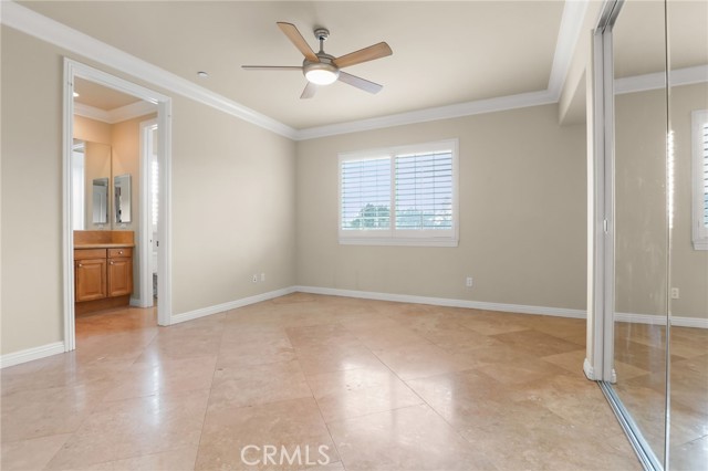 Image 44 of 75 For 12468 Longacre