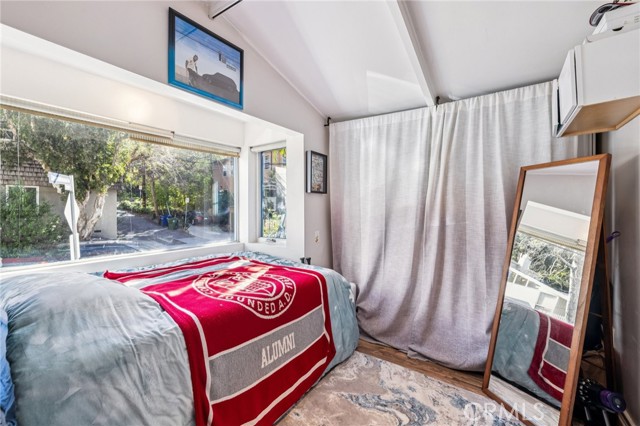 2 Bed Home for Sale in Los Angeles, California