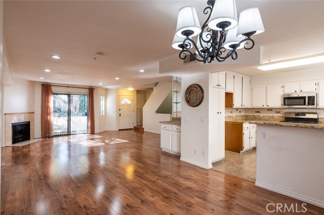 2930 Montrose Avenue, La Crescenta CA: https://media.crmls.org/medias/3d851332-04d9-4642-8fac-2f9356bbe8e5.jpg