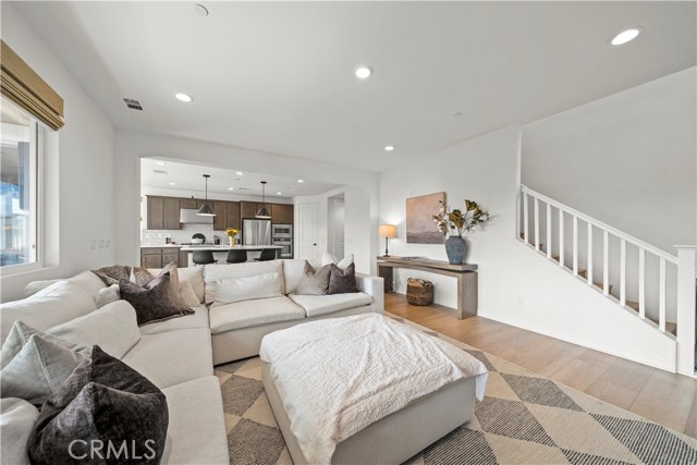 Detail Gallery Image 10 of 41 For 32247 Hillstone St, Temecula,  CA 92591 - 3 Beds | 2 Baths