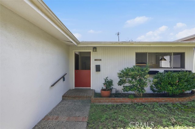 Detail Gallery Image 3 of 27 For 1320 Curtis, Manhattan Beach,  CA 90266 - 3 Beds | 2 Baths