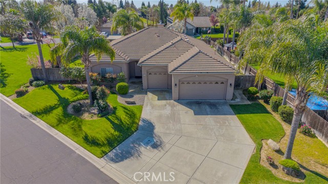 Detail Gallery Image 10 of 71 For 4115 Bella Vista St, Chowchilla,  CA 93610 - 3 Beds | 2 Baths