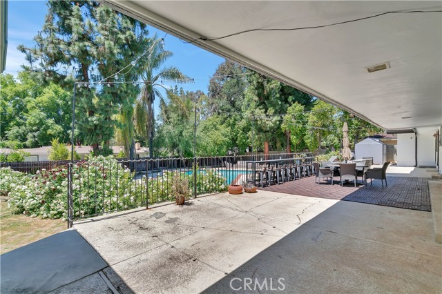 Detail Gallery Image 38 of 44 For 5067 Arundel Drive, Woodland Hills,  CA 91364 - 5 Beds | 4/1 Baths