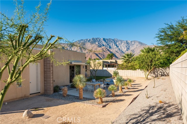 Detail Gallery Image 35 of 37 For 1126 Lucent Ct, Palm Springs,  CA 92262 - 3 Beds | 3 Baths