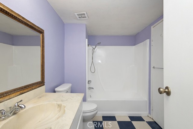 Detail Gallery Image 15 of 56 For 25515 26th St, San Bernardino,  CA 92404 - 4 Beds | 1/1 Baths