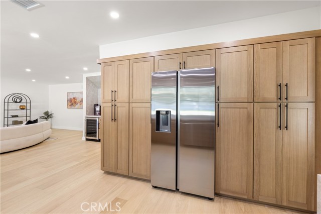 Detail Gallery Image 23 of 46 For 5340 Edgeware Dr, Calabasas,  CA 91301 - 5 Beds | 3 Baths