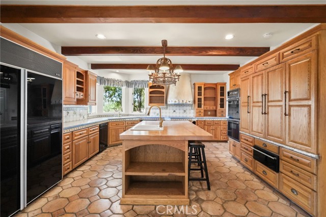 13532 Pineridge Court, Yucaipa CA: https://media.crmls.org/medias/3d8a610f-0411-409f-95b4-5477a7bbde9b.jpg
