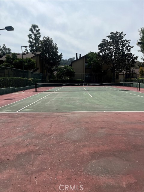 4 tennis courts