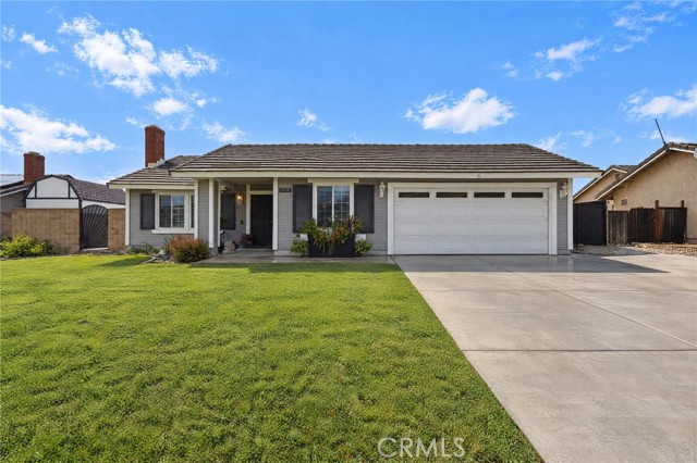 978 N Ironwood Ave, Rialto, CA 92376 photo 4