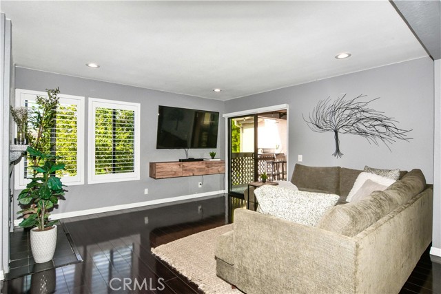 Detail Gallery Image 18 of 45 For 16551 Grunion Lane #204,  Huntington Beach,  CA 92649 - 2 Beds | 2 Baths