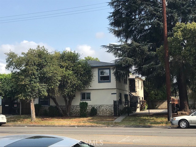 Photo of 18133 Roscoe Boulevard, Northridge, CA 91325